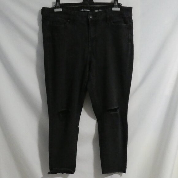 JOE FRESH + | size 18 | Classic Slim | Black Distressed Denim Jeans - Picture 1 of 16
